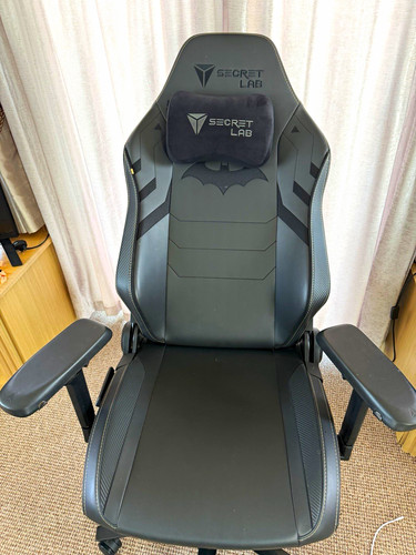 Secretlab batman edition chair - secretlab,